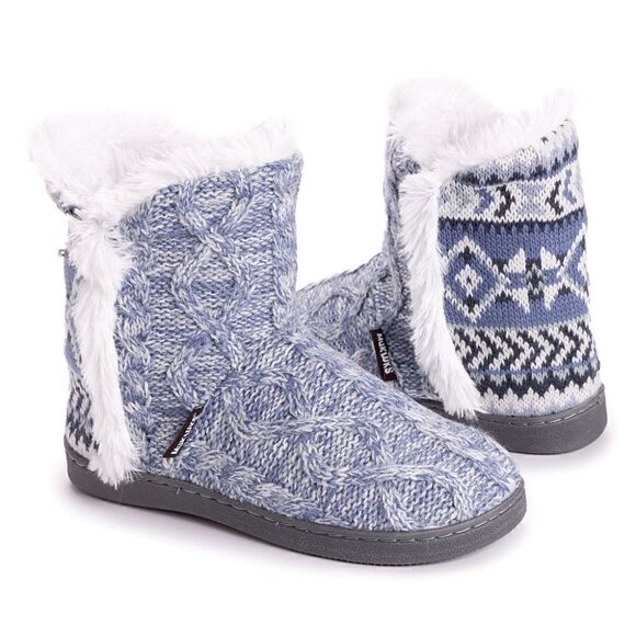 NEW! MUK LUKS Women Denim Colored Cable Knit Aztec Design Faux Fur Inside - Picture 1 of 3